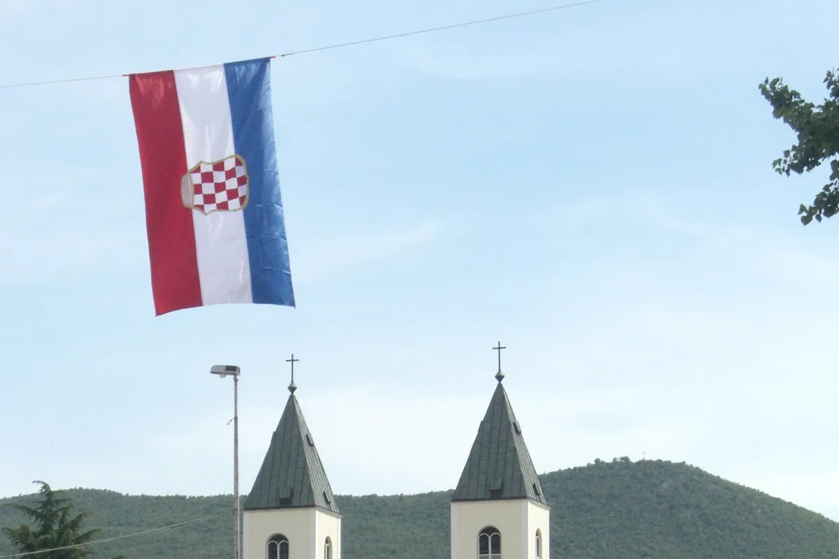Biskup Ratko Perić objavio knjigu o Međugorju na engleskom