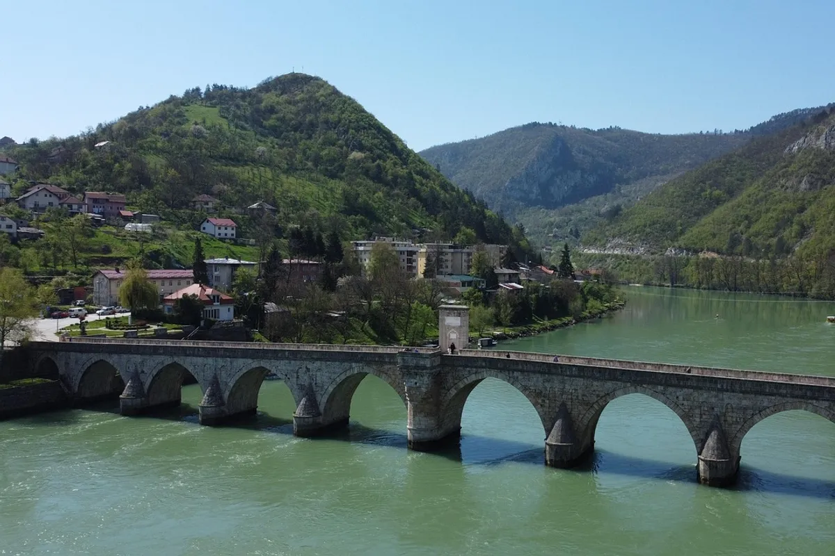 Bivša potpredsjednica RS mora platiti štetu