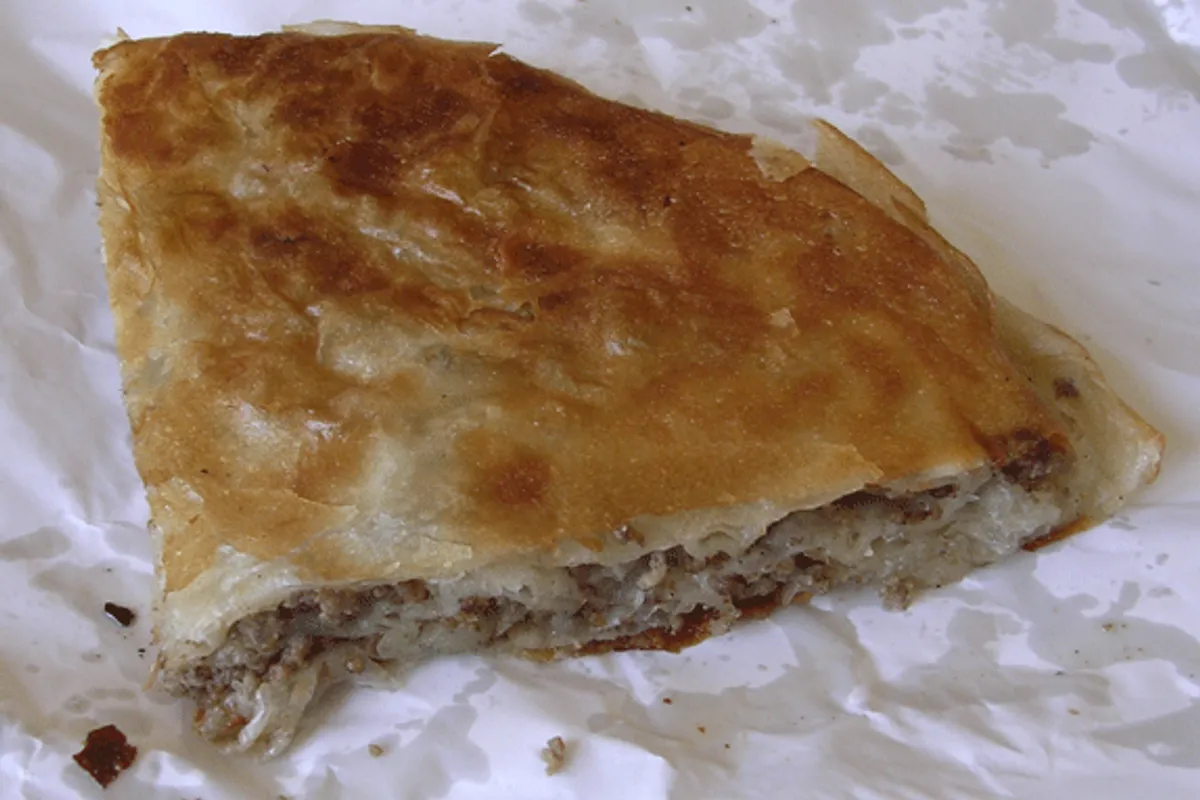Četiri desetljeća Dina Merlina: Kako je 'Burek' postao trajni recept za regionalnu slušanost