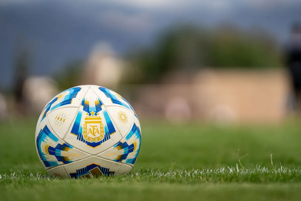 Diego Forlán Takes Over Uruguay National Team