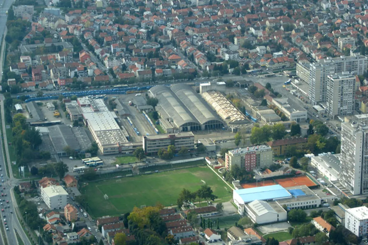 Drška krađa na Trešnjevci: 77-godišnjakinji strgnuo lančić