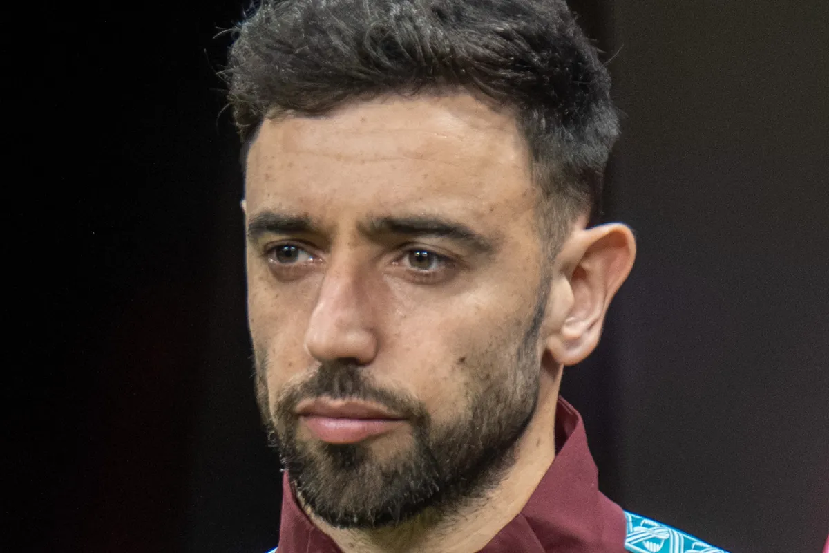 Fernandes Dazzles Dublin, United Faces Losing Captain