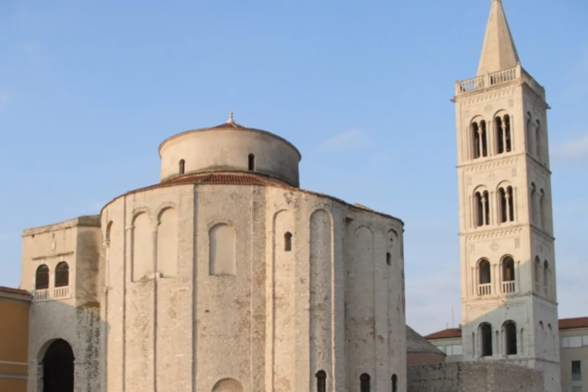 Grad Zadar priprema natječaj za obnovu krova crkve sv. Donata vrijedan 1,3 milijuna eura