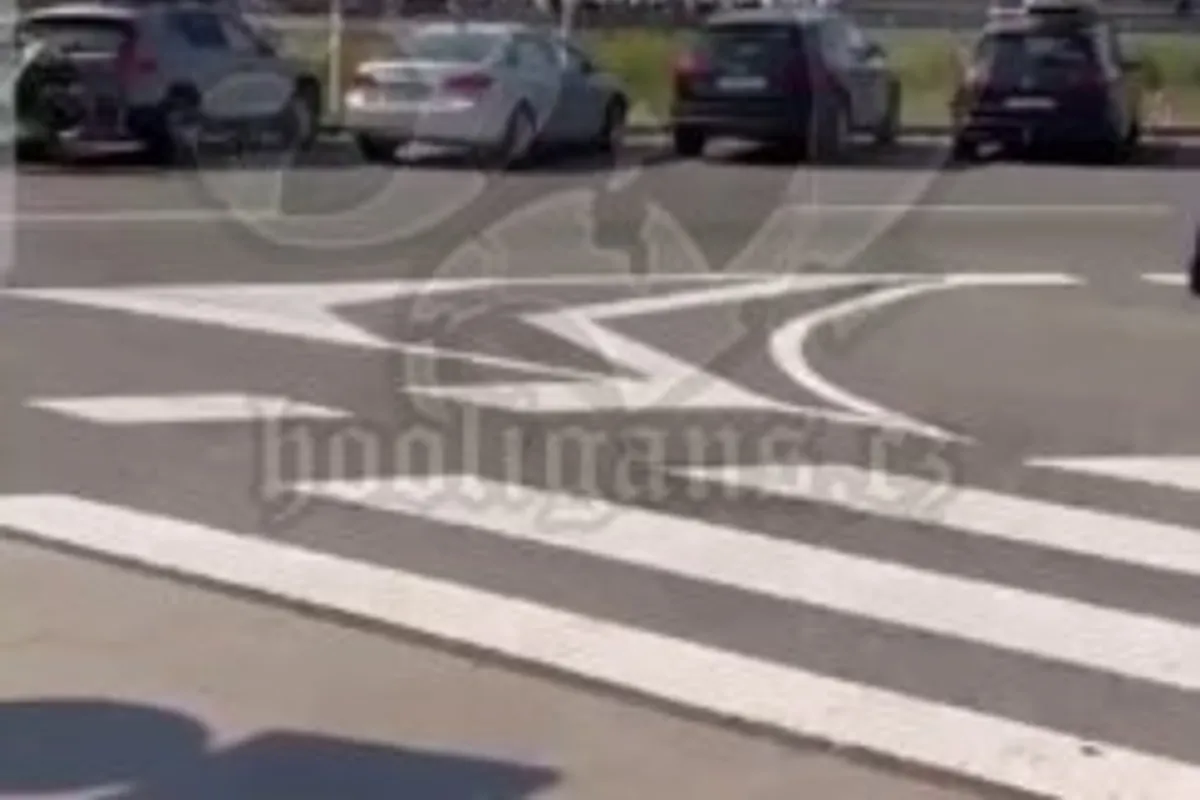 Huligani s A1 kad je krenula policija