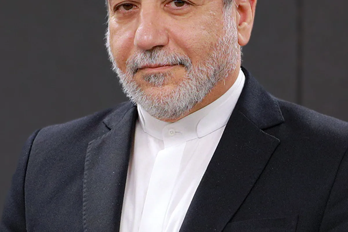 Iran prijeti odlučnim odgovorom, SAD poziva građane na odlazak