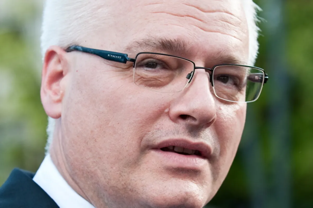 Josipović: Ustaška zmija plazi sve više, sukob na vrhu države nastavlja se