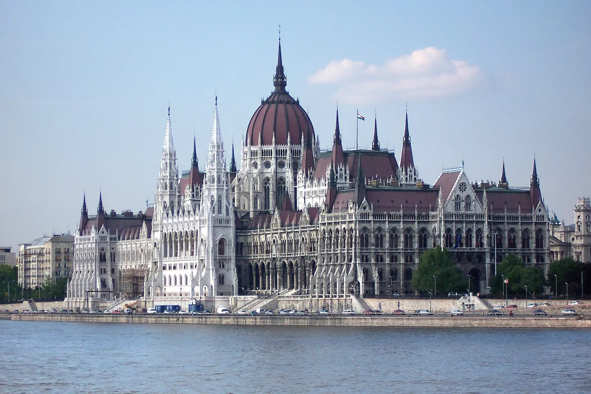 Darkness Over the Danube: European Capitals Introduce Power Cuts