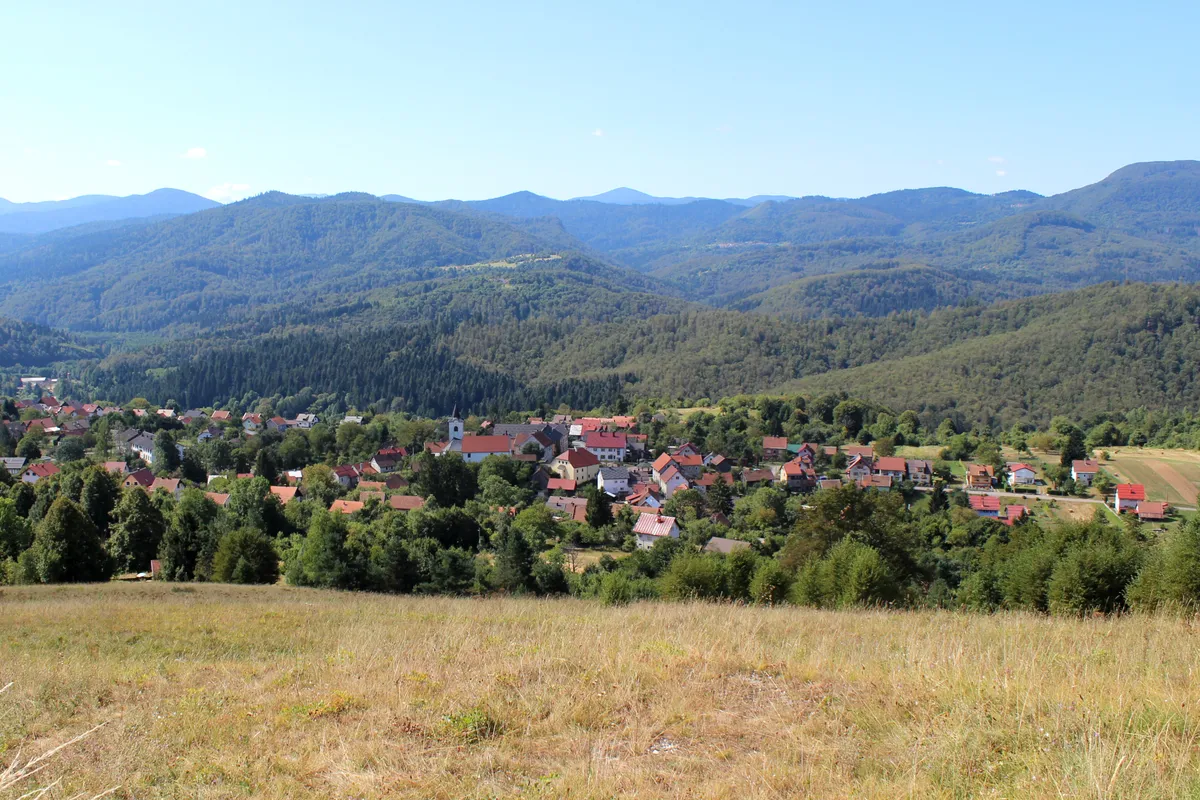 After 72 Years, a Cross Once Again Stands in Donja Dobra