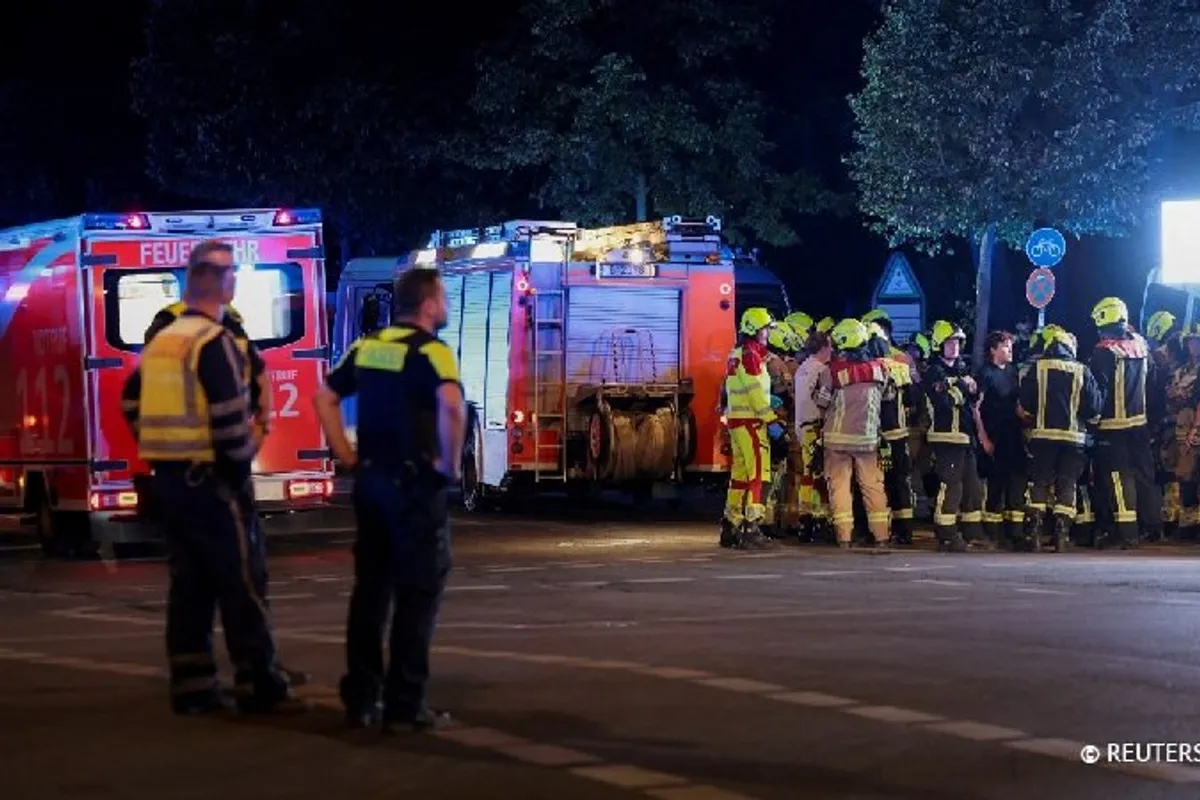 Angriff mit Auto auf CSD in Berlin: ein Toter