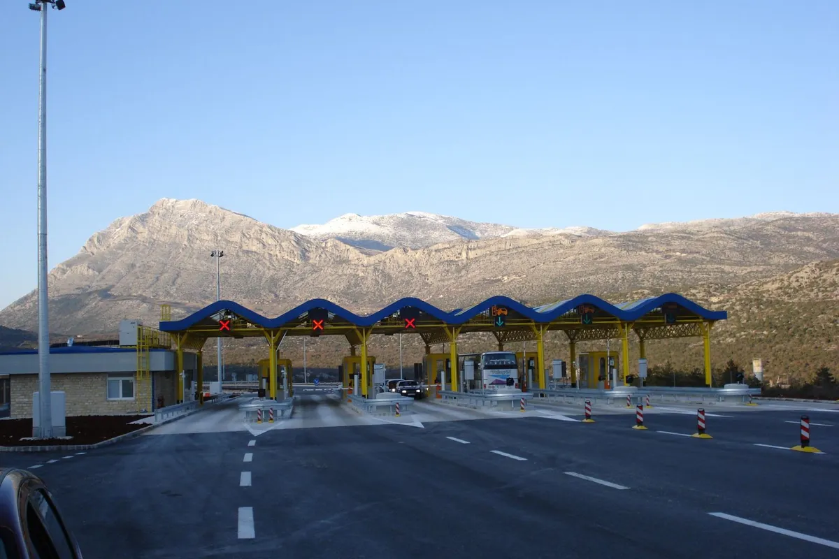 Naplatne kućice odlaze u povijest: Novi sustav s 220 portala stiže iduće godine