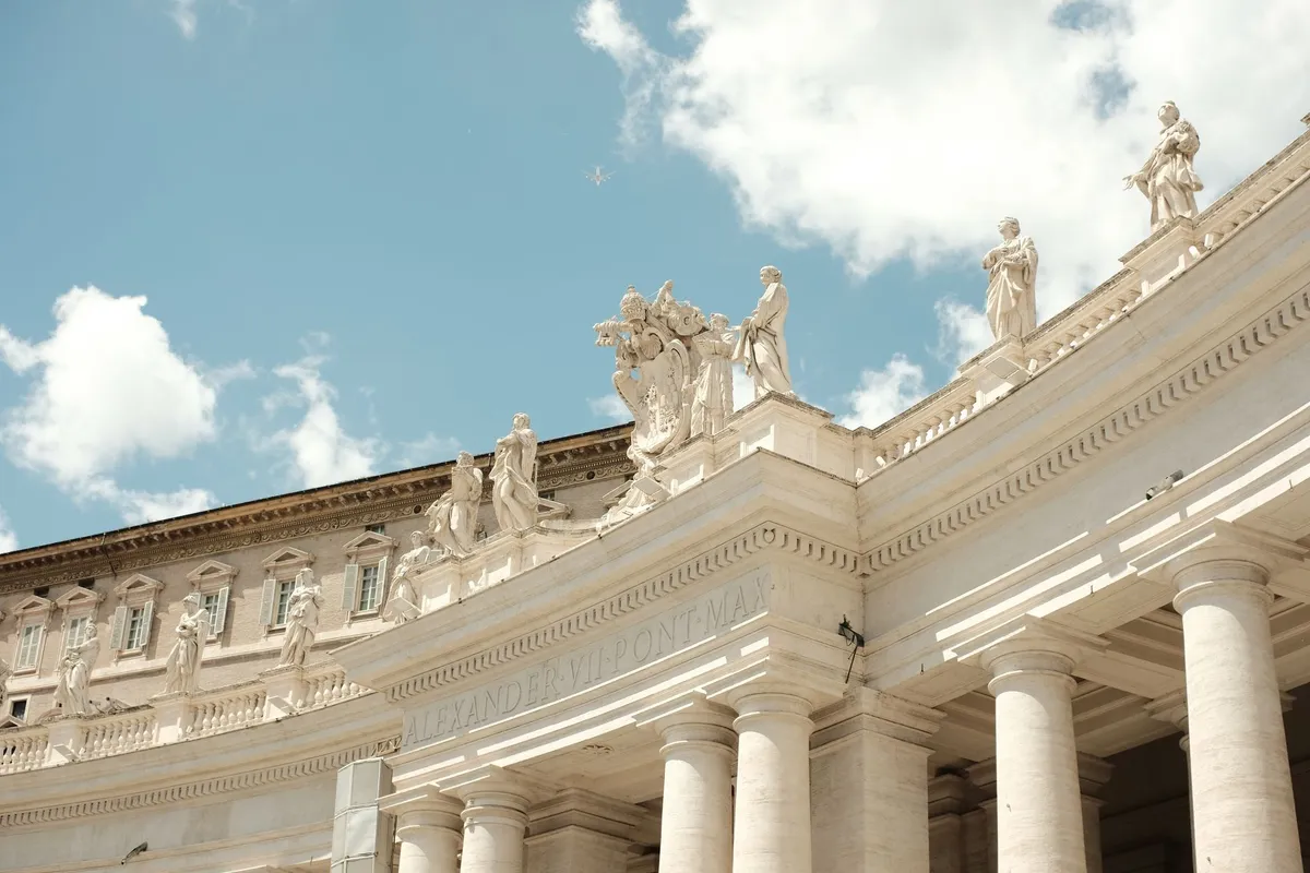 Papa Lav XIV.: 'Suočeni smo s pustinjama rata', poziv na dijeljenje u svijetu opsjednutom bogatstvom
