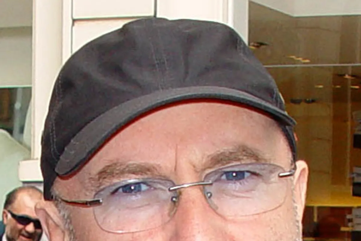 Phil Collins enthüllt: Er wäre fast an Alkohol gestorben