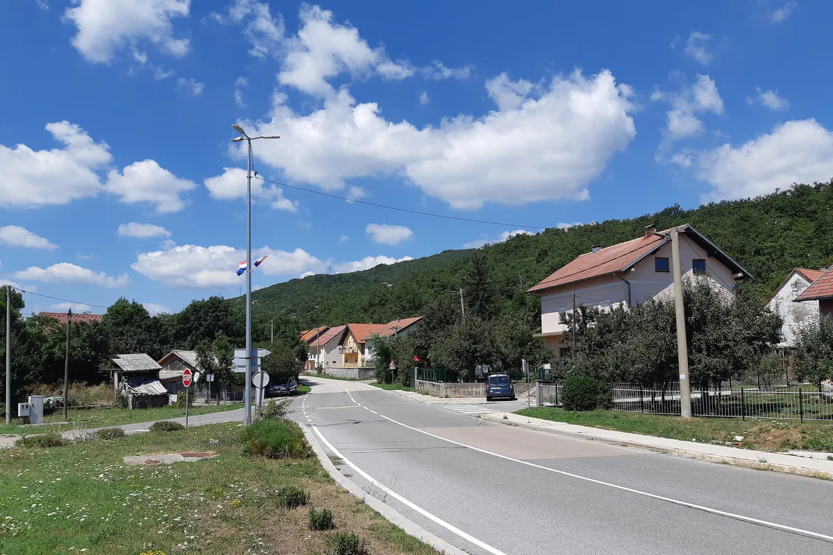 Pjevala o klanju Hrvata '91., sada na listi za državni stan za 20 €