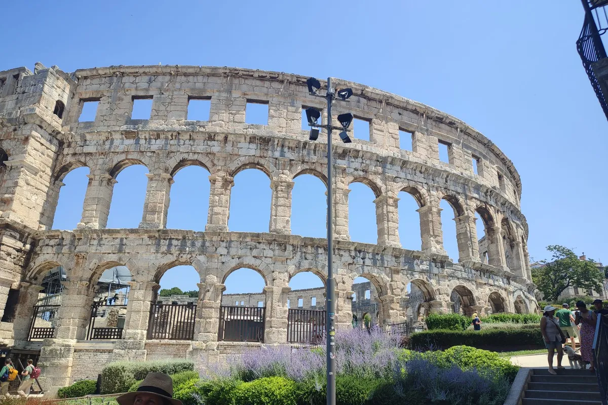 Pula Residents Launch 'School Begins' Campaign Again: Even One Euro Can Change Everything