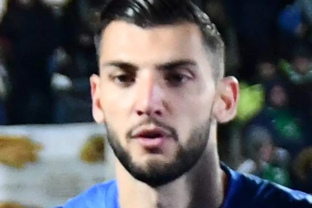 Rafa Mir from Sevilla to Greece