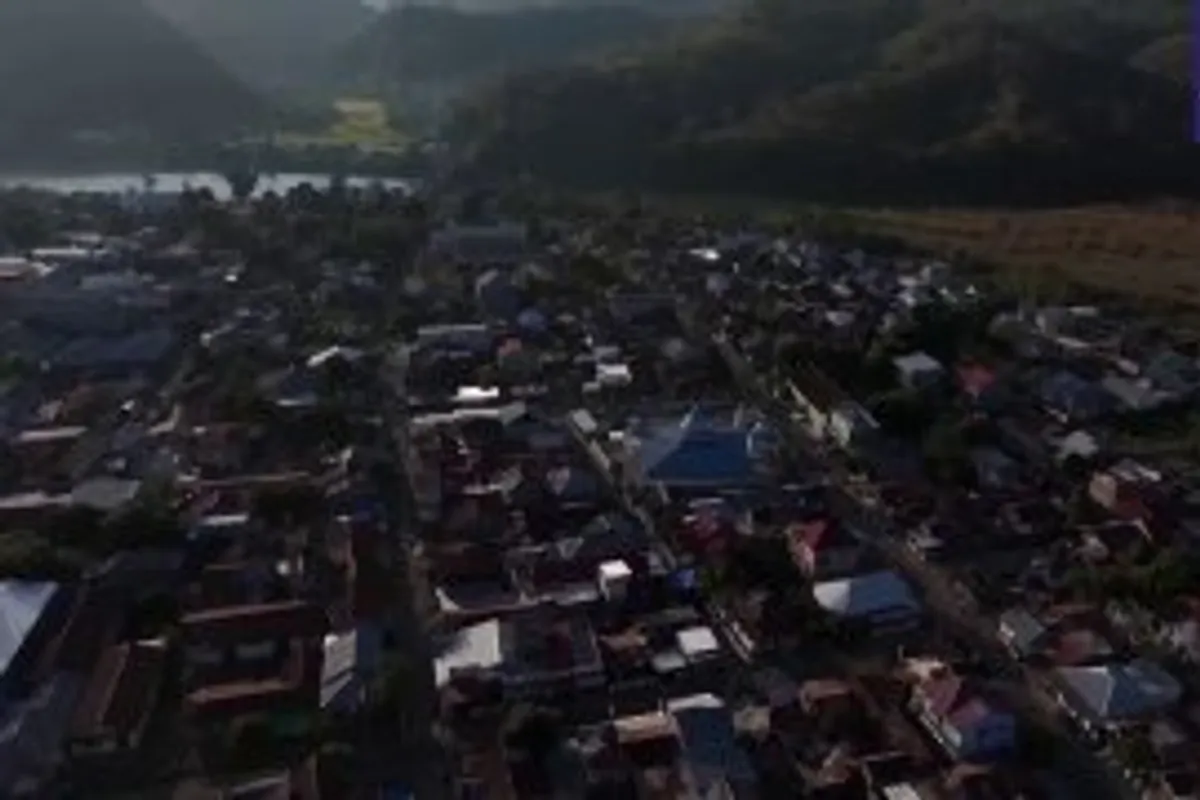 Devastating Earthquake in Indonesia: Dozens Dead, 40,000 Homeless