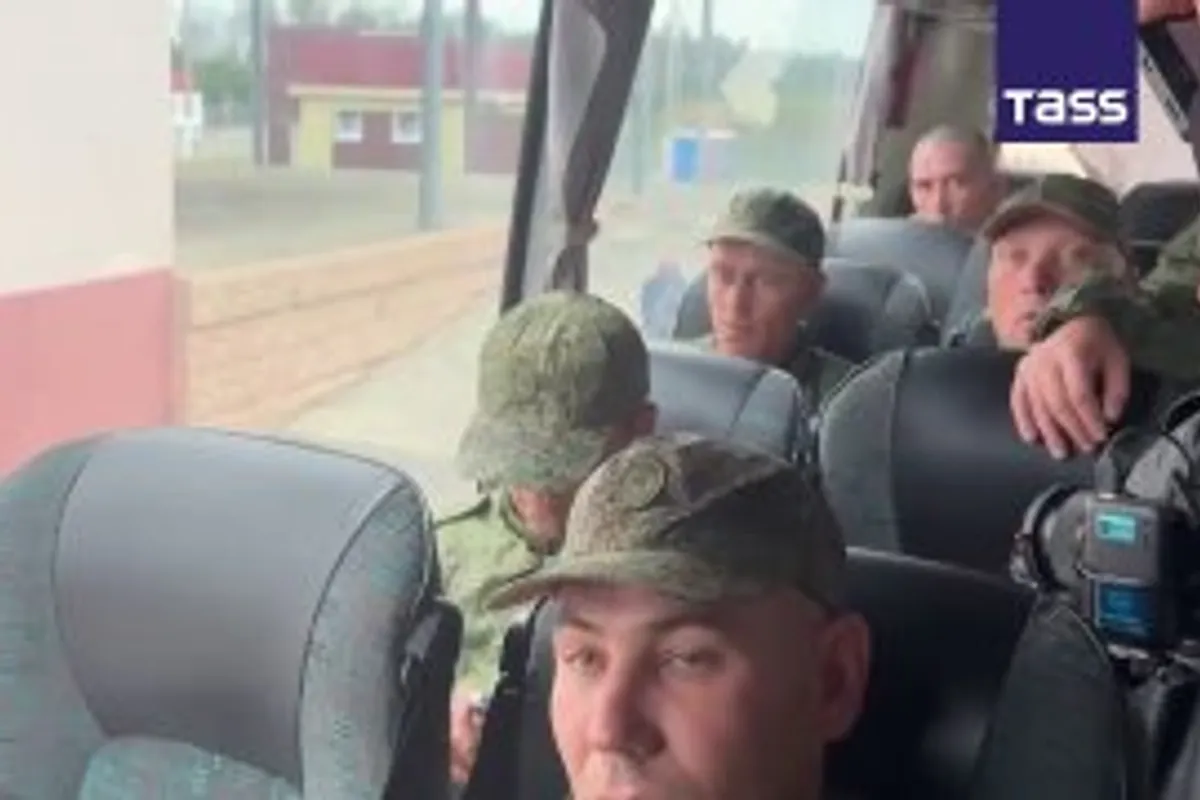 Russia and Ukraine Exchange 103 Prisoners Each