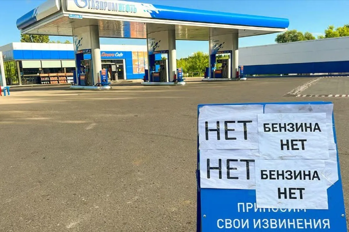 Russlands Treibstoffkrise weitet sich aus: Benzinprobleme in 16 Regionen