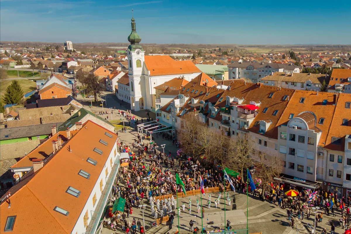 Auseinandersetzung zwischen Minderjährigen in Valpovo endet beinahe mit Messerangriff