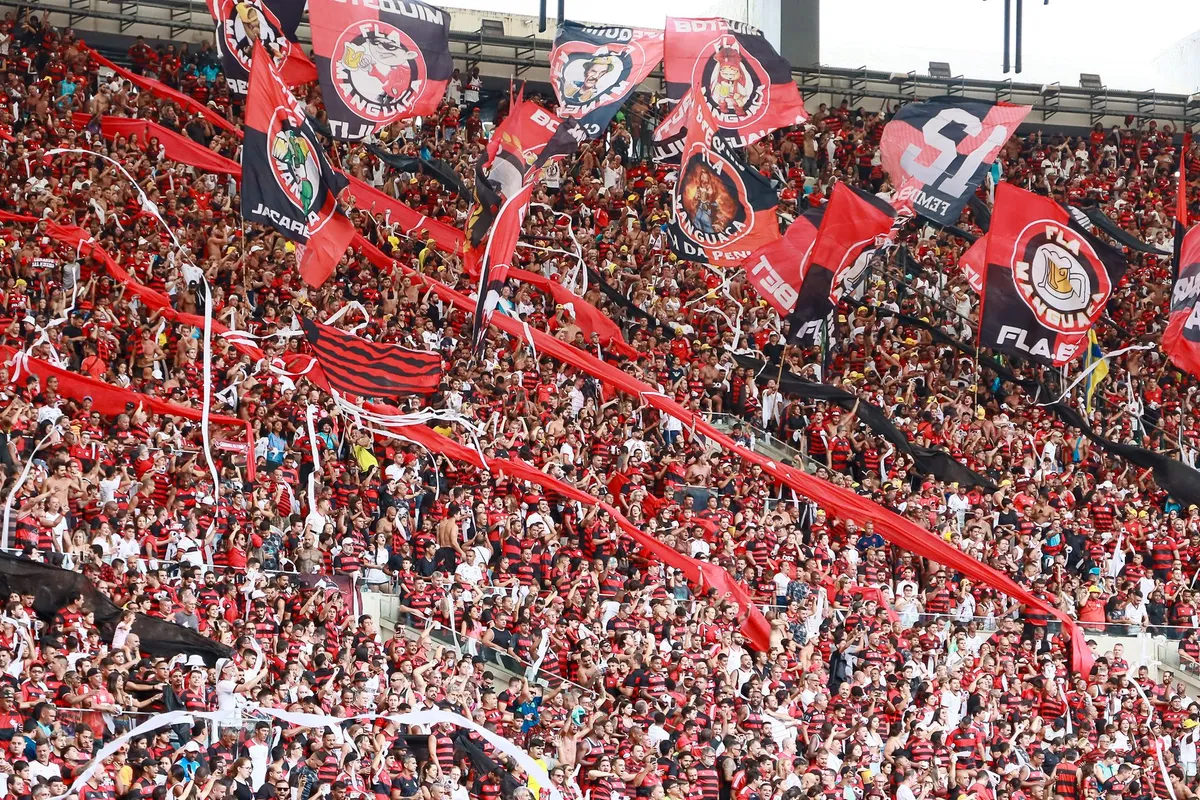 Torcida Clashes with Locals in Vilnius