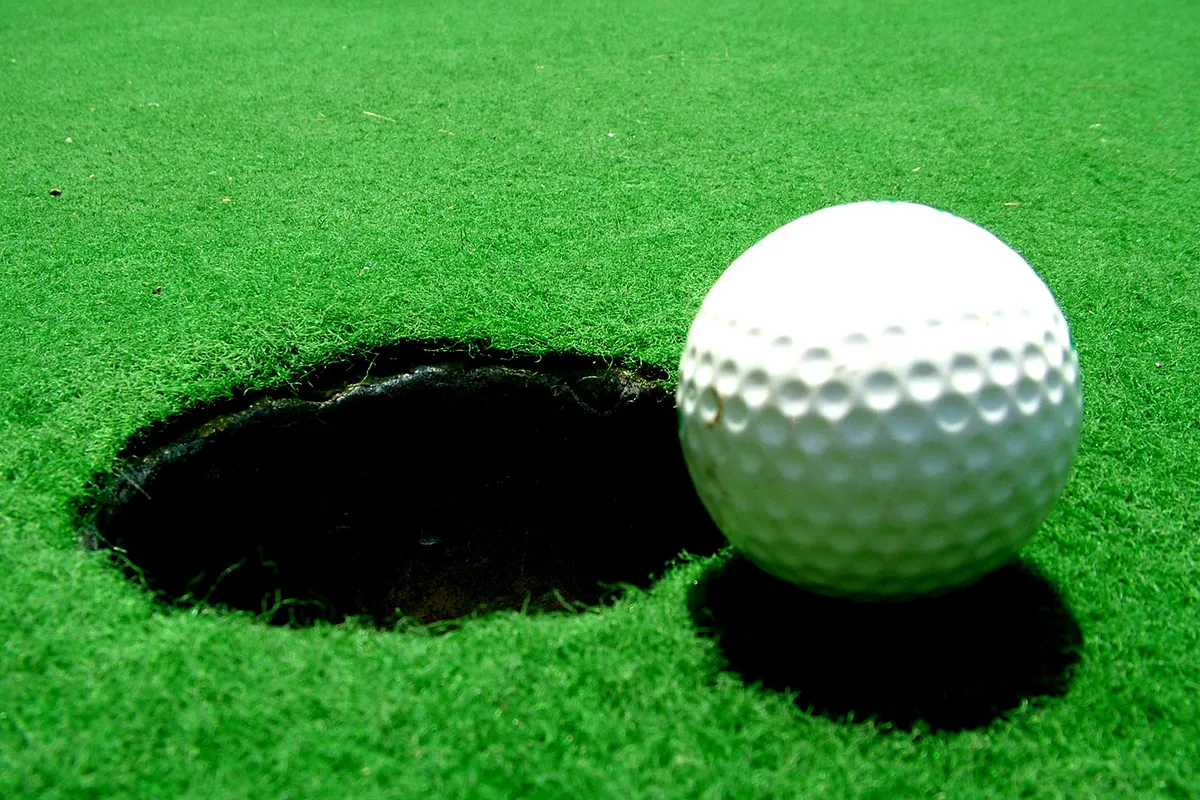 Trump Plays Golf Amid Military Missile Defense