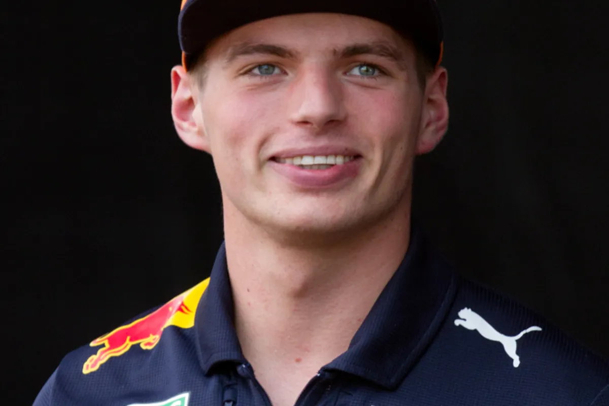 Verstappen: Antonelli je 'čvrst kao stijena', impresivna prva polovica sezone