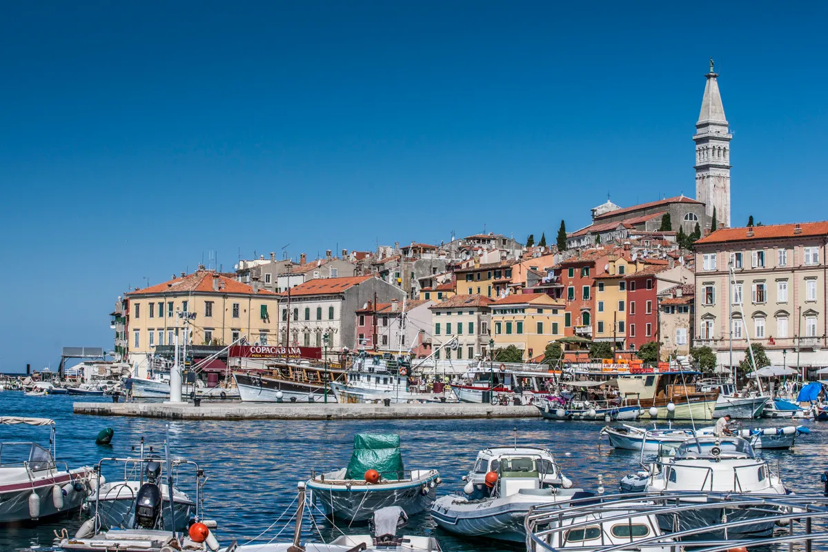 Vir jedini hrvatski otok koji je prešao 900 tisuća noćenja