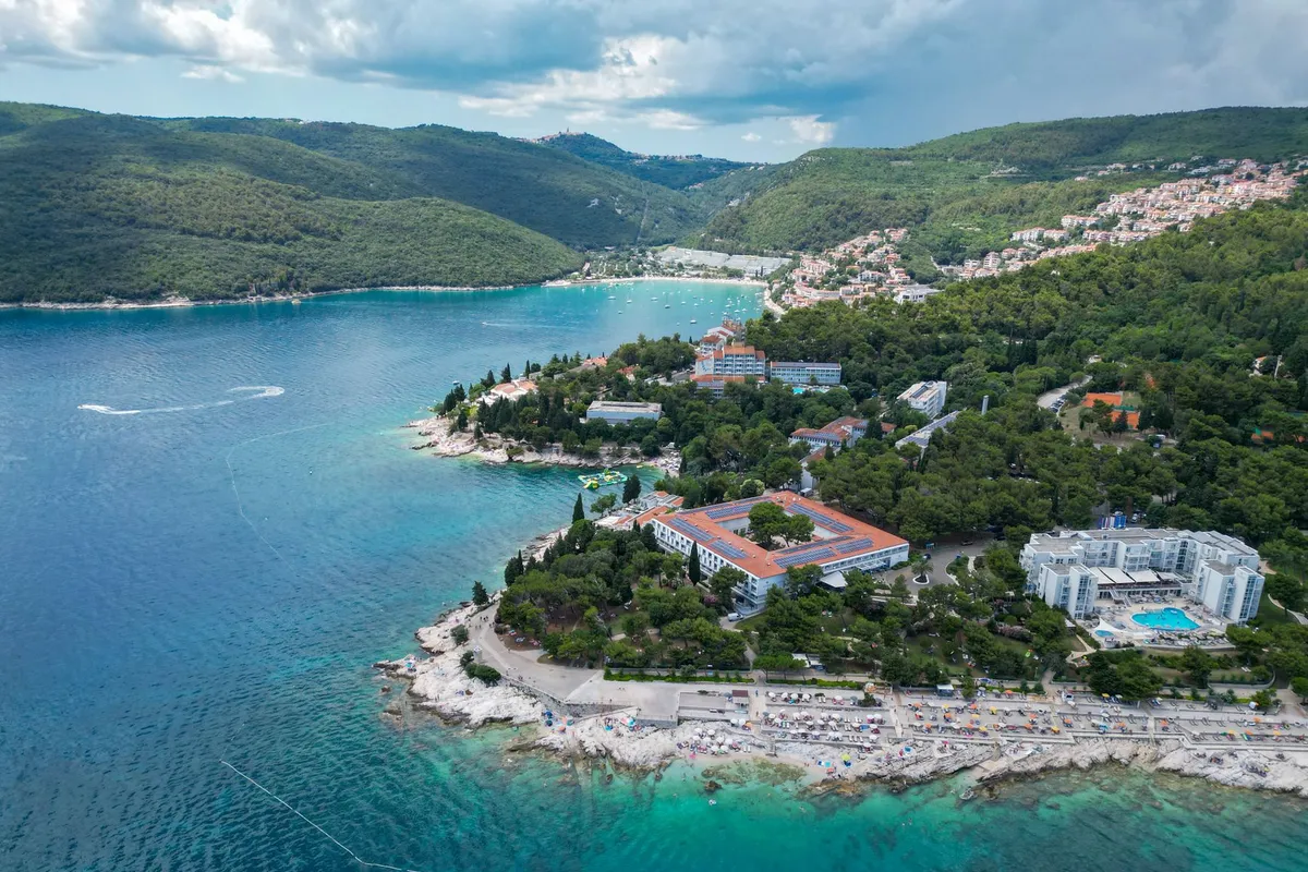 Vlada lansira šest programa za spas hrvatskih otoka