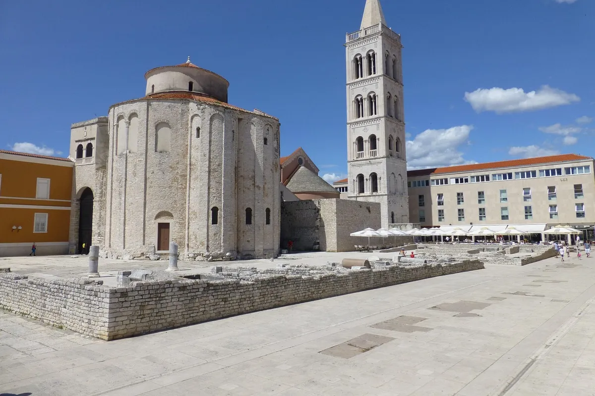 Zadar obilježio Dan pobjede: Vijenci na Gradskom groblju